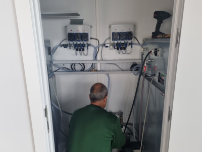 LAVANDERIA AUTOSERVICIO