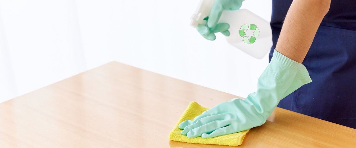 Lee más sobre el artículo Hacia una limpieza profesional más eficiente y sostenible: tendencias, retos y oportunidades en España (2025–2026)